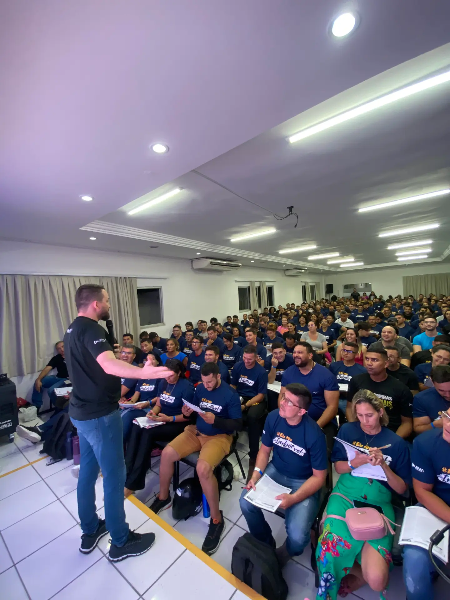 Turma do Lema Concursos durante aula presencial